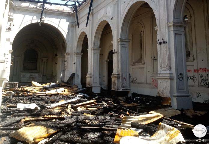 Atak na kościół w Chile